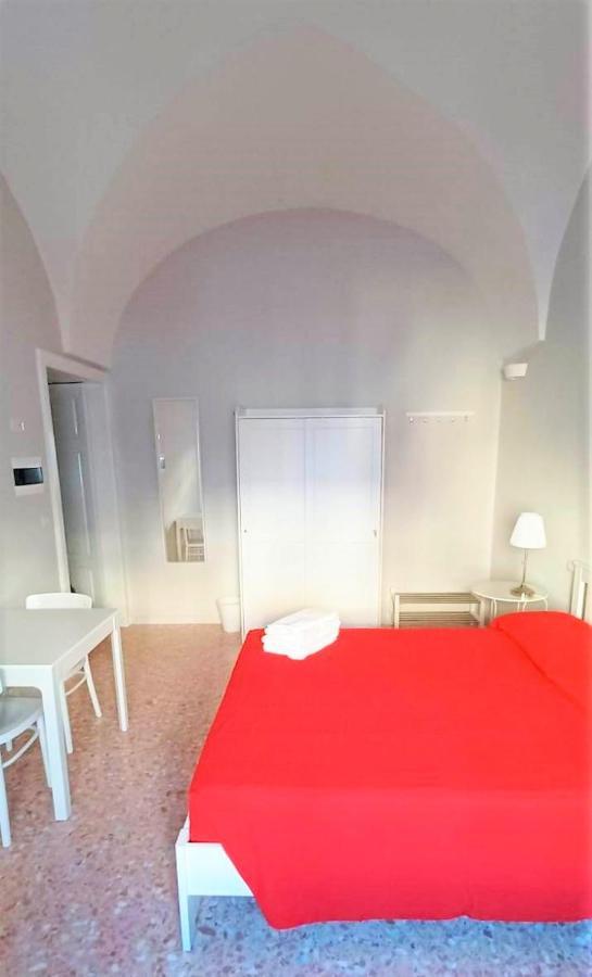 Hotel Tagghiate House Lecce Exterior foto