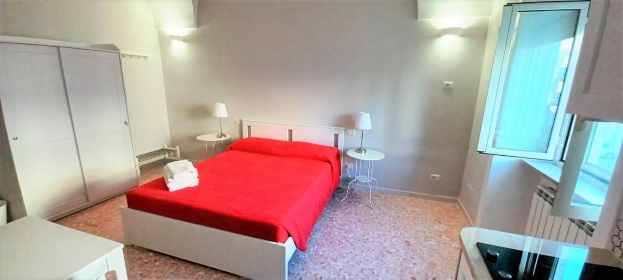 Hotel Tagghiate House Lecce Exterior foto